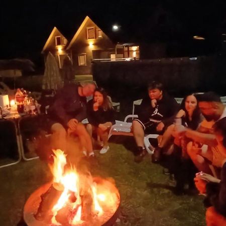 Domki Nadmorska Oaza Nad Morzem I Jeziorem Jezierzany Esterno foto